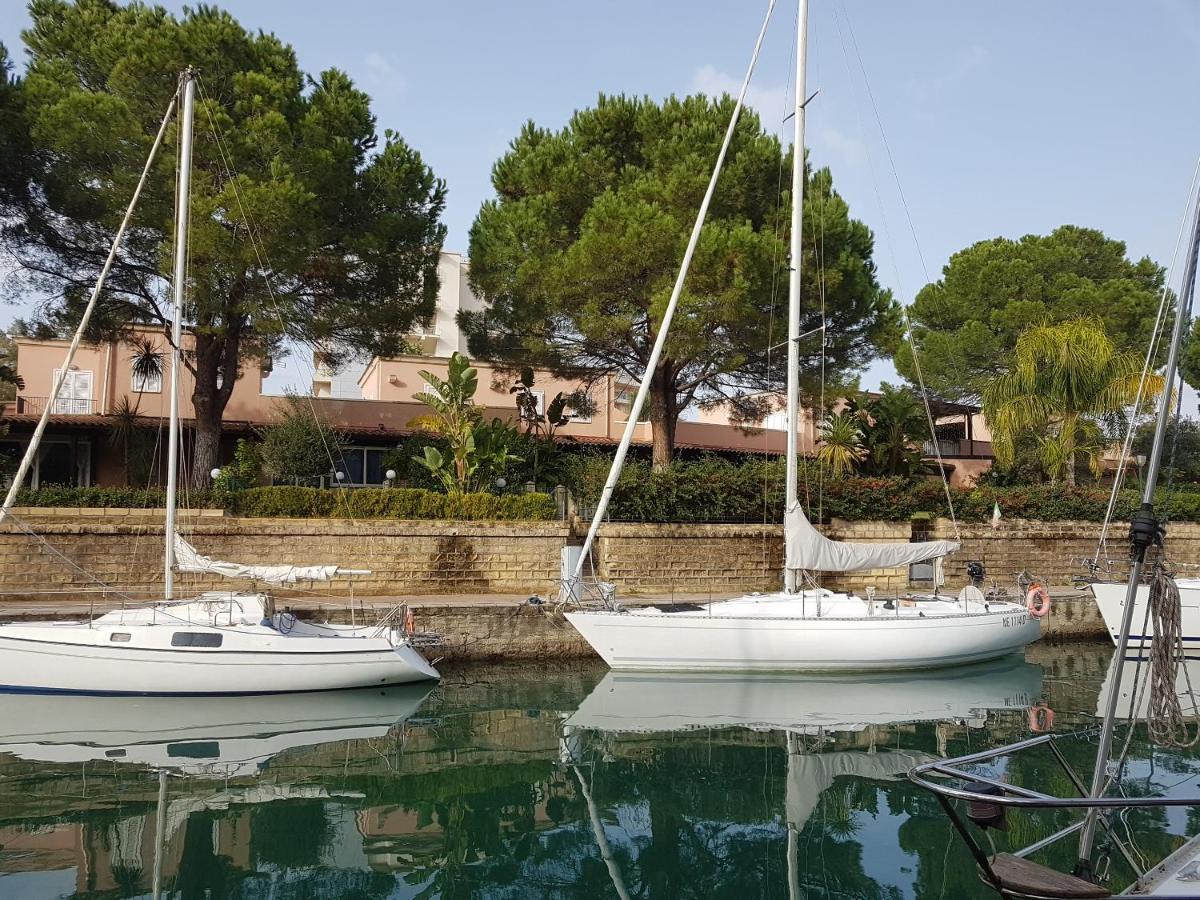 Villetta Nella Baia Furnari Zimmer foto
